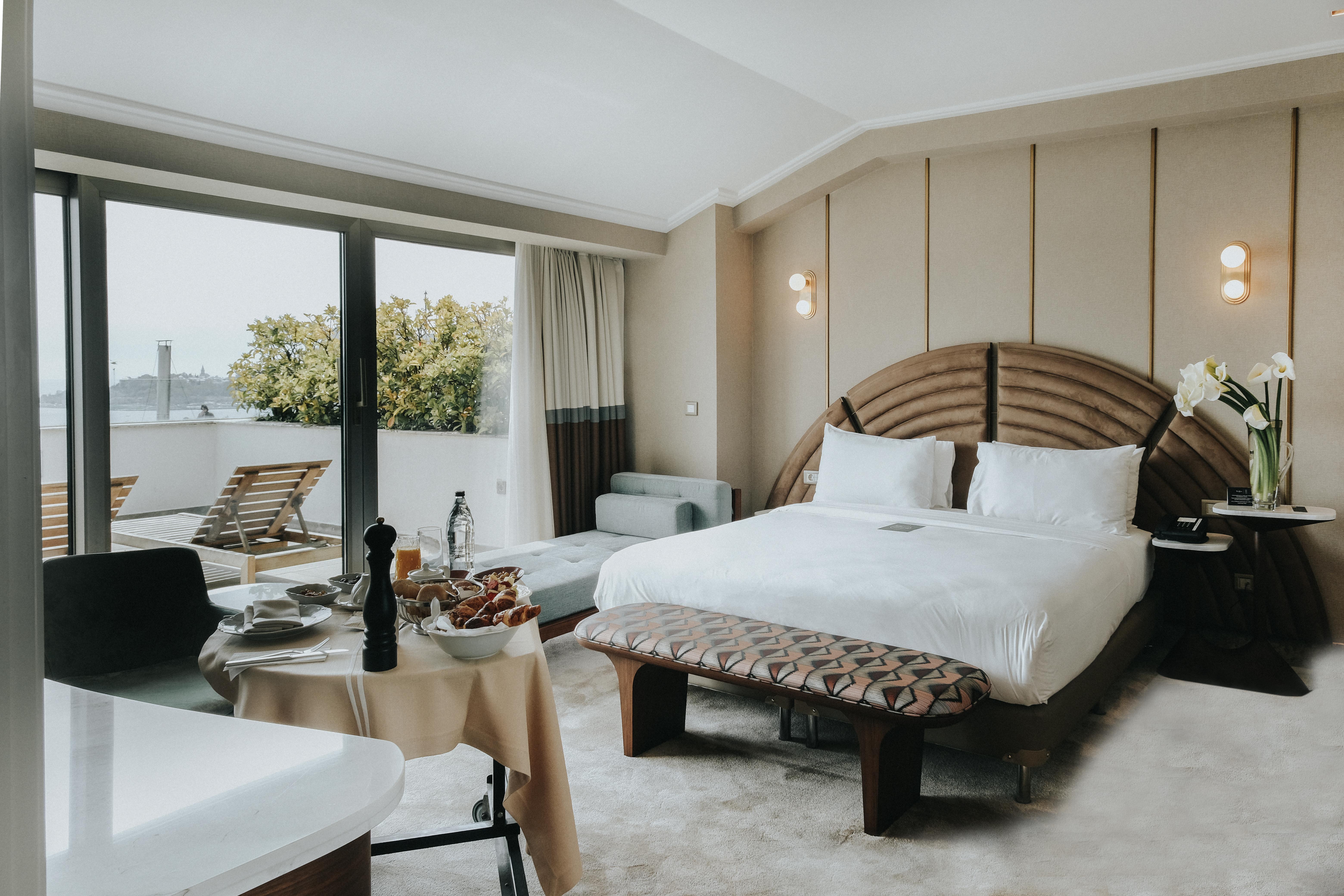 The Artisan Hotel Istanbul - Mgallery Collection Exteriér fotografie A suite at the Mandarin Oriental, Munich