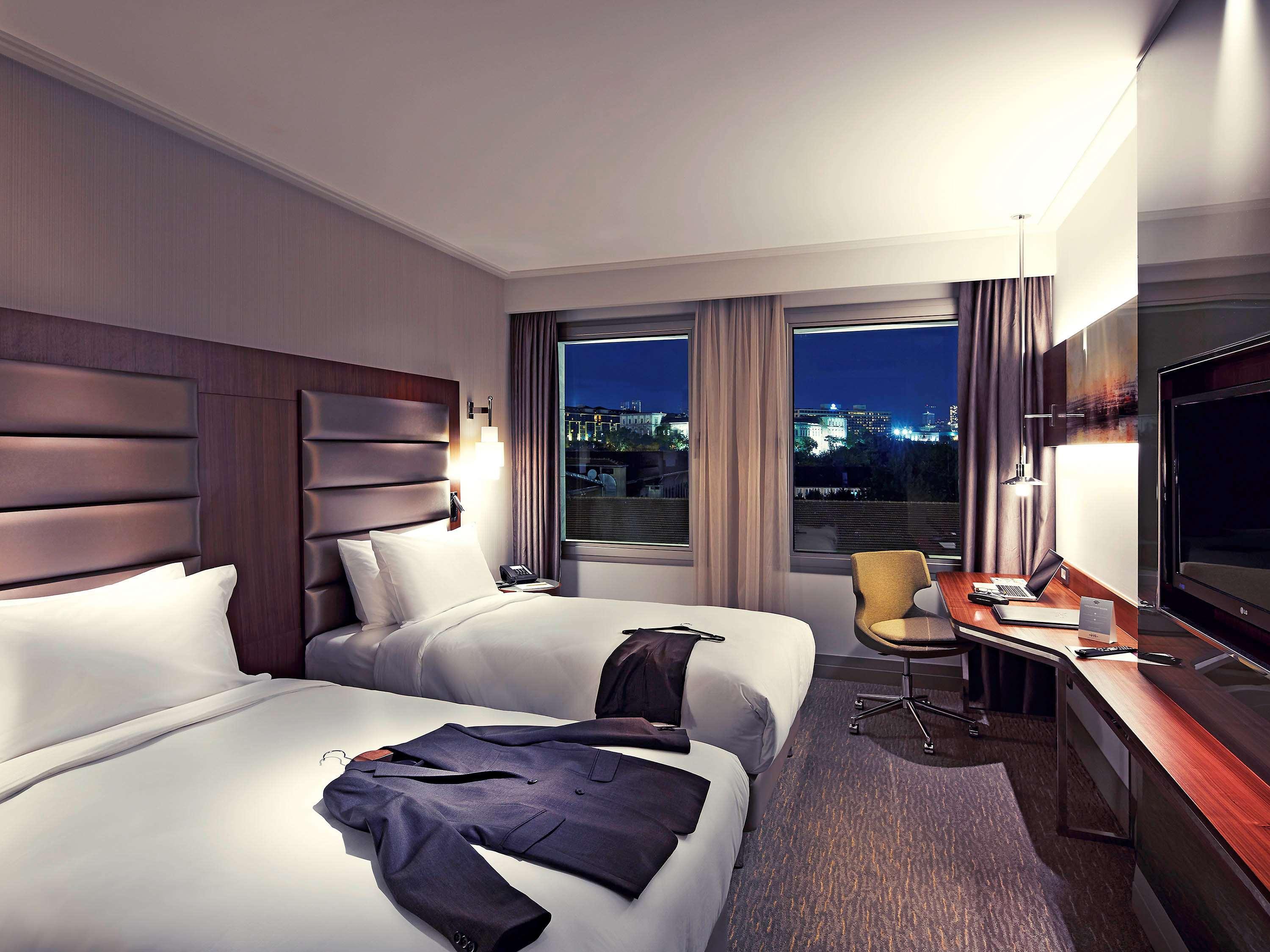 The Artisan Hotel Istanbul - Mgallery Collection Exteriér fotografie A typical room at the Novotel London West